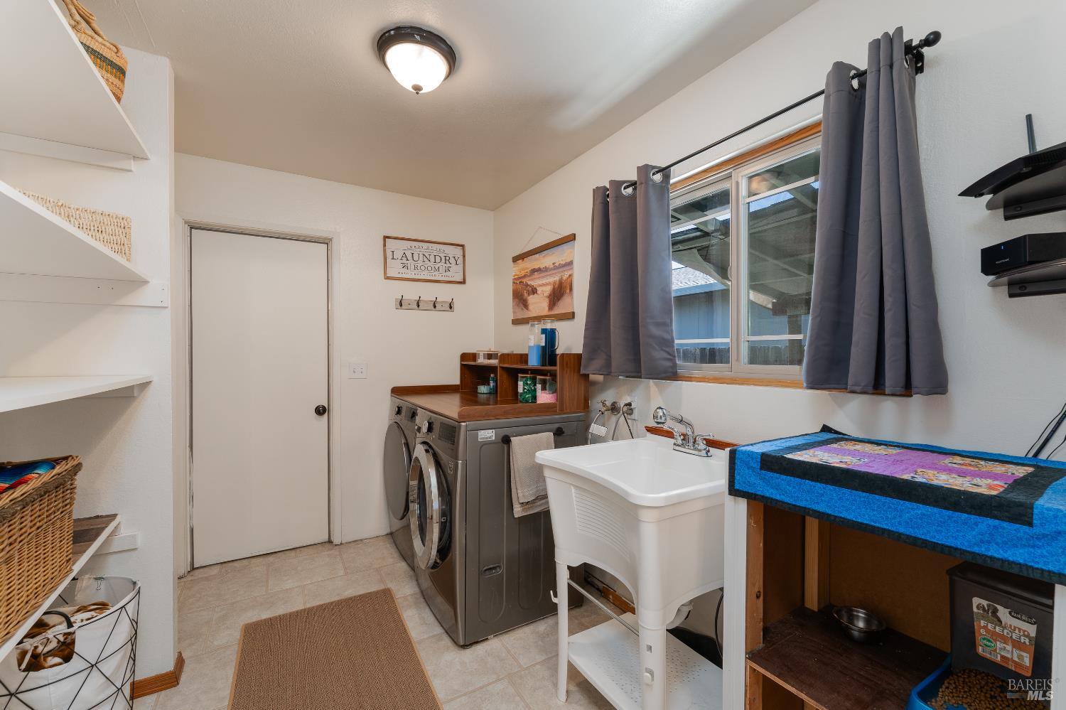 Detail Gallery Image 17 of 24 For 216 Bonnie Ln, Willits,  CA 95490 - 3 Beds | 2 Baths