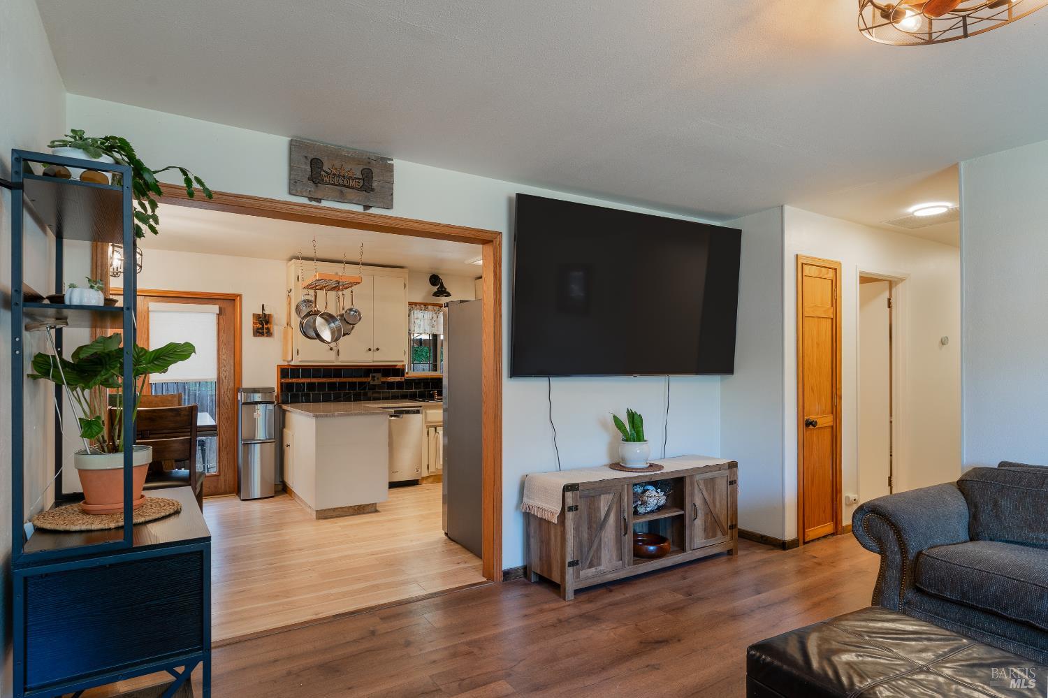 Detail Gallery Image 6 of 24 For 216 Bonnie Ln, Willits,  CA 95490 - 3 Beds | 2 Baths