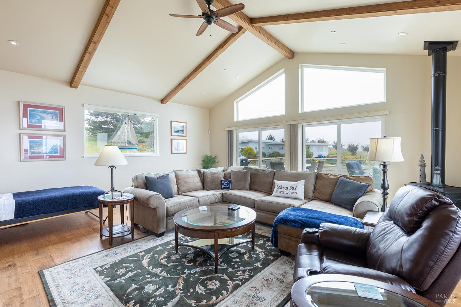 Detail Gallery Image 20 of 43 For 4811 Carmet Dr, Bodega Bay,  CA 94923 - 2 Beds | 2/1 Baths