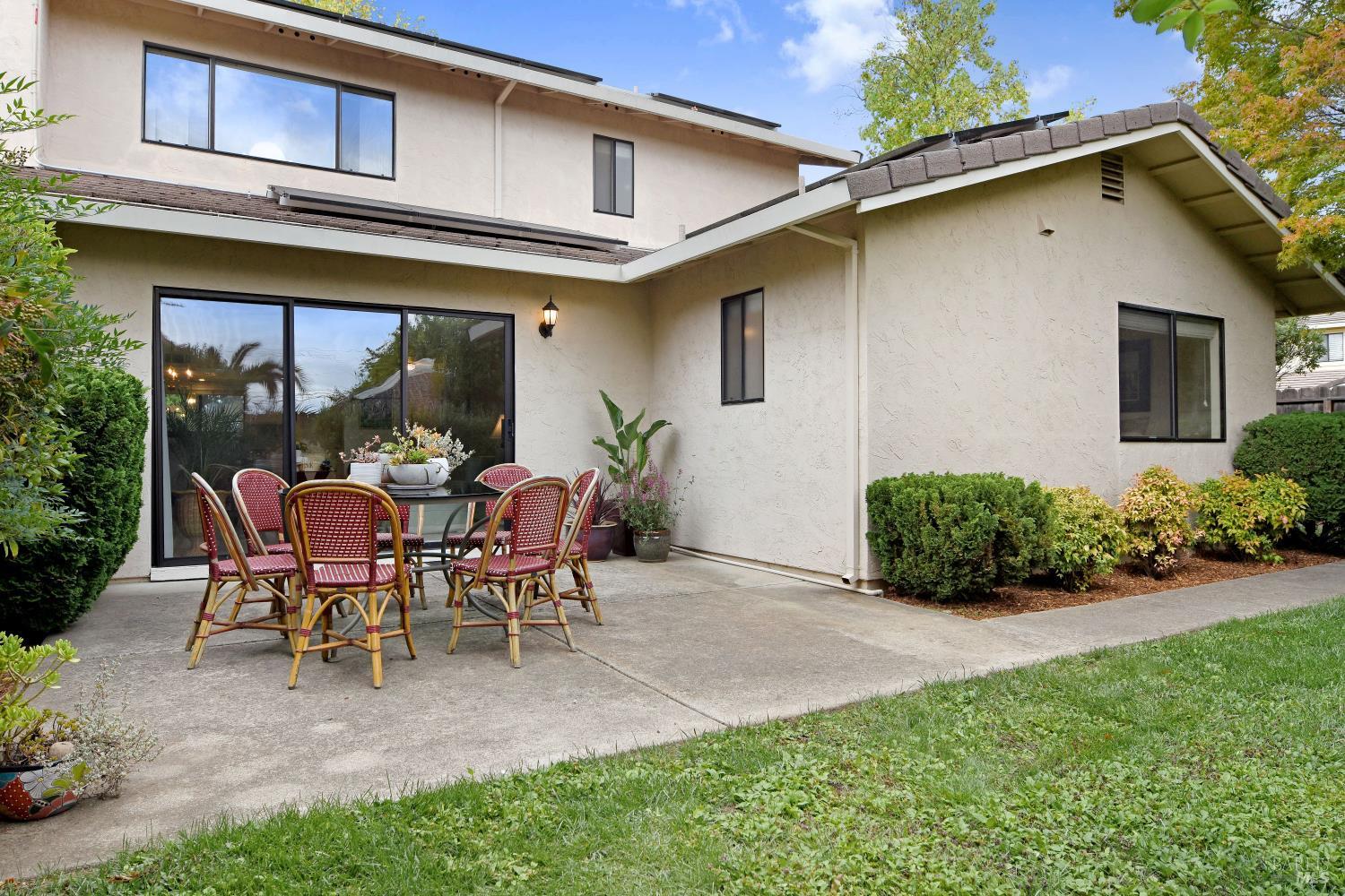 Detail Gallery Image 21 of 24 For 1639 San Vicente Ave, Napa,  CA 94558 - 3 Beds | 2 Baths