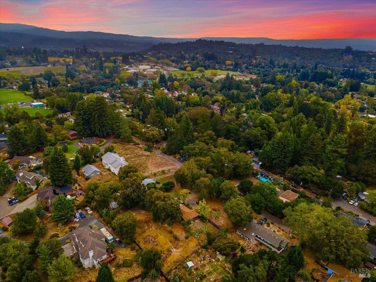 Detail Gallery Image 30 of 35 For 6640 1st St, Forestville,  CA 95436 - 2 Beds | 1 Baths