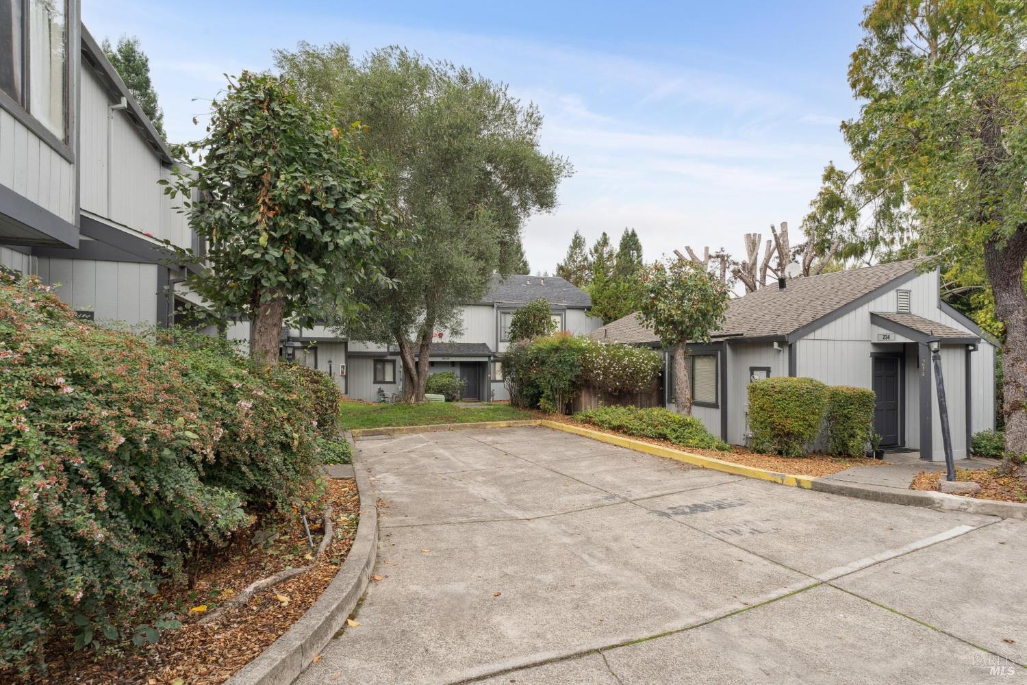 Detail Gallery Image 6 of 29 For 200 Pleasant Hill Ave, Sebastopol,  CA 95472 - – Beds | – Baths