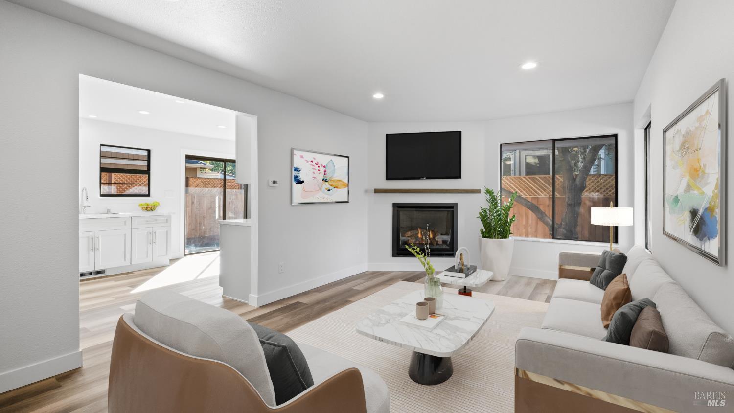 Detail Gallery Image 8 of 40 For 1380 Velma Ave, Santa Rosa,  CA 95403 - 2 Beds | 1 Baths