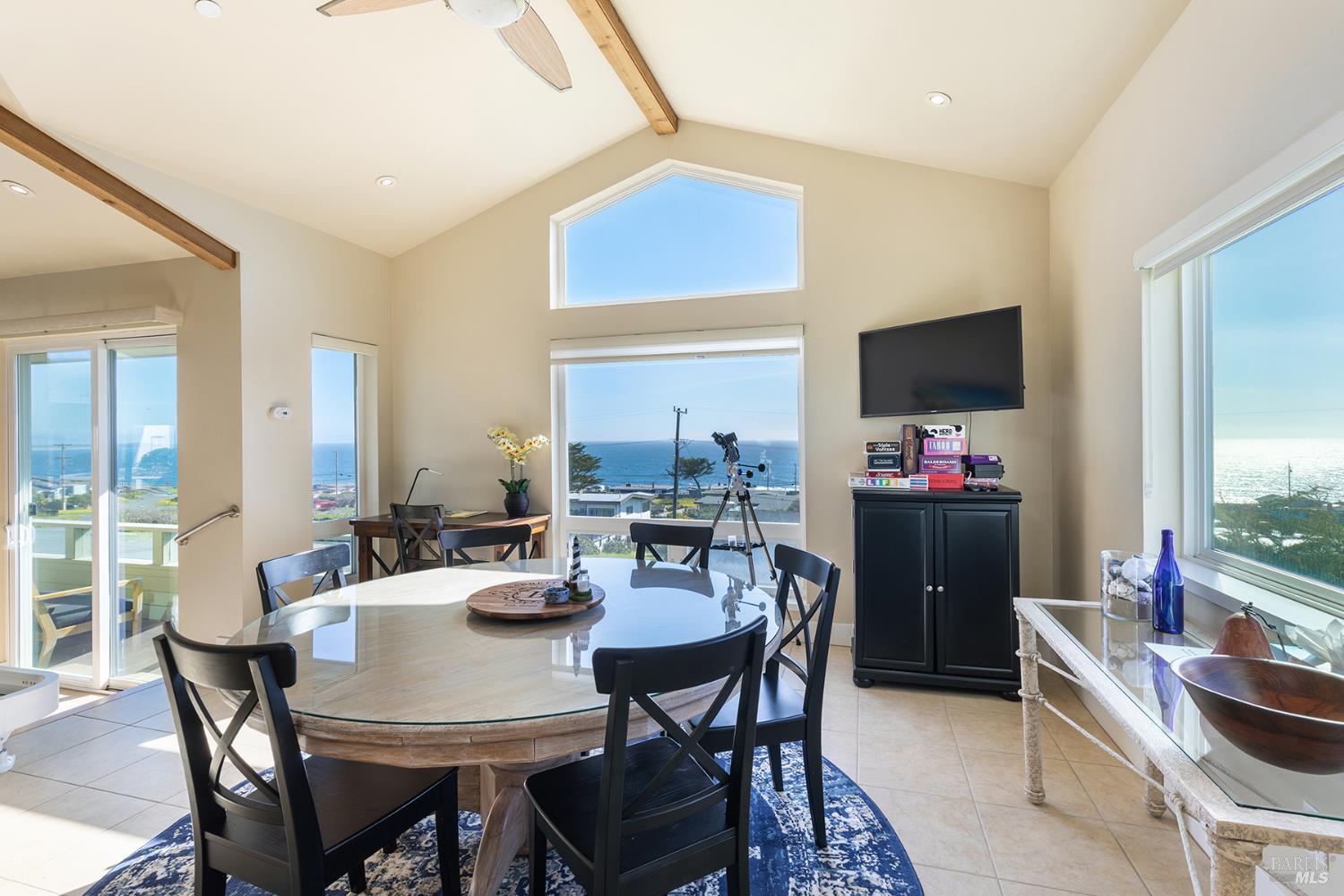 Detail Gallery Image 2 of 43 For 4811 Carmet Dr, Bodega Bay,  CA 94923 - 2 Beds | 2/1 Baths