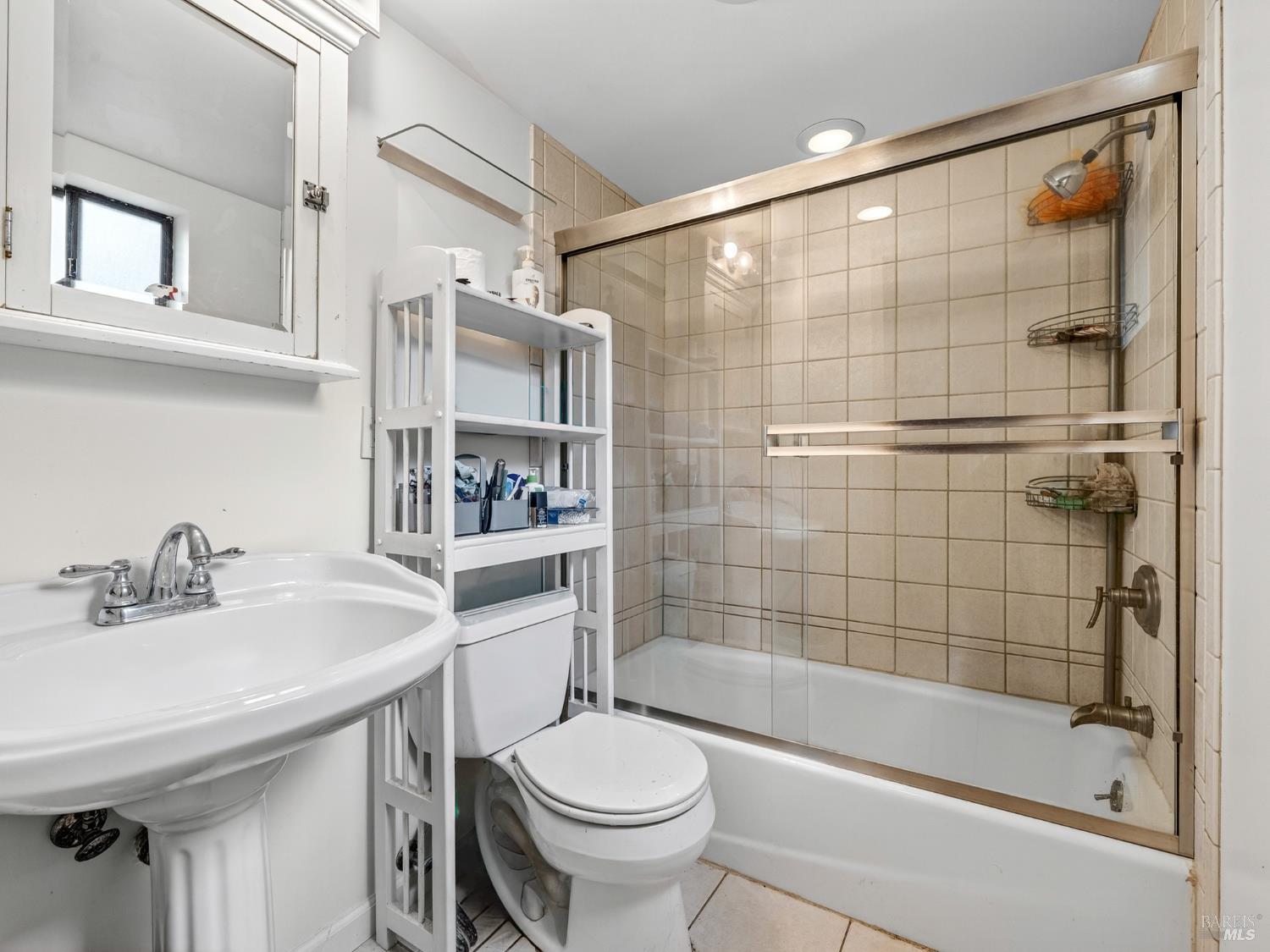 Detail Gallery Image 43 of 56 For 217 Geysers Rd, Cloverdale,  CA 95425 - 3 Beds | 4 Baths