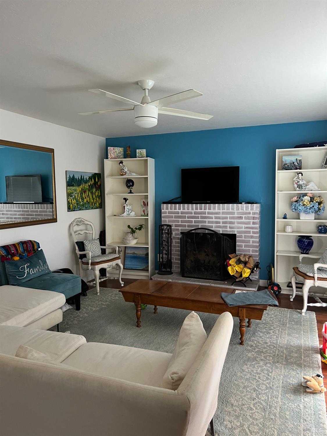 Detail Gallery Image 4 of 14 For 1836 Florida St, Vallejo,  CA 94590 - 3 Beds | 2 Baths