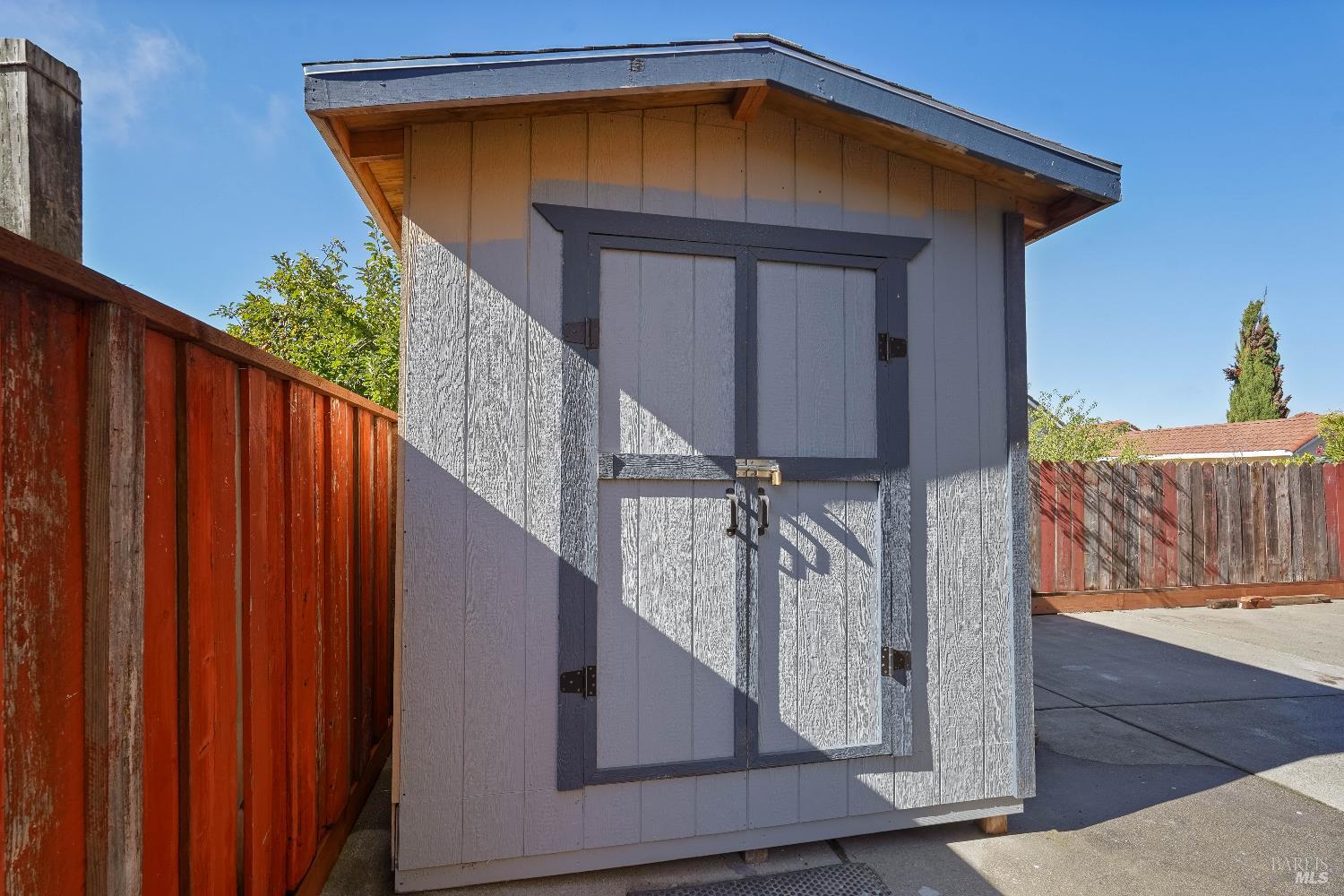 Detail Gallery Image 54 of 60 For 880 Knights Cir, Vallejo,  CA 94591 - 3 Beds | 2/1 Baths
