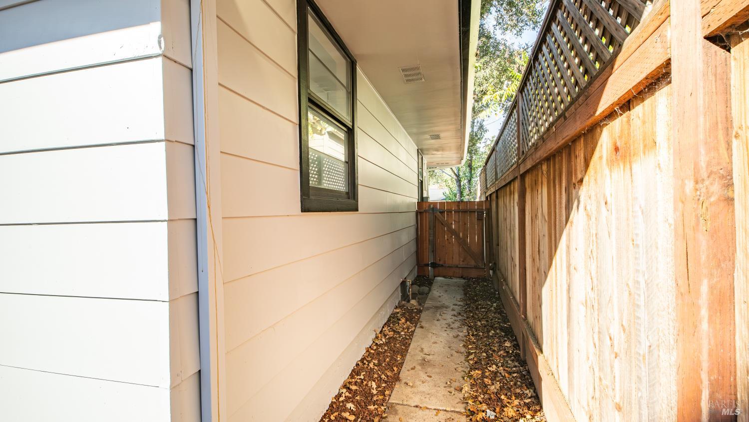 Detail Gallery Image 32 of 40 For 1380 Velma Ave, Santa Rosa,  CA 95403 - 2 Beds | 1 Baths