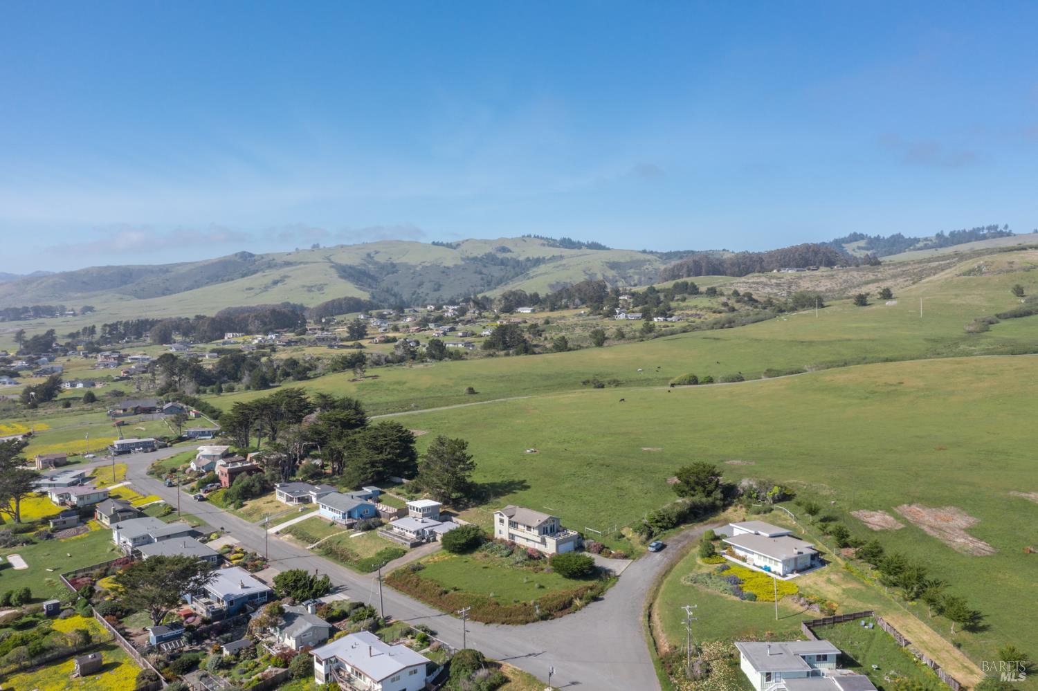 Detail Gallery Image 39 of 43 For 4811 Carmet Dr, Bodega Bay,  CA 94923 - 2 Beds | 2/1 Baths