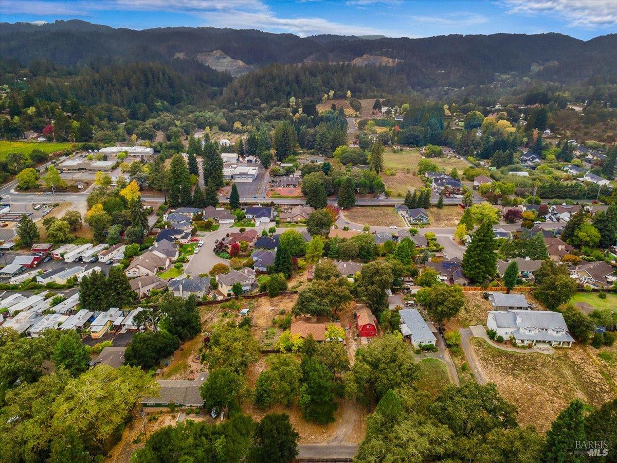 Detail Gallery Image 12 of 35 For 6640 1st St, Forestville,  CA 95436 - 2 Beds | 1 Baths