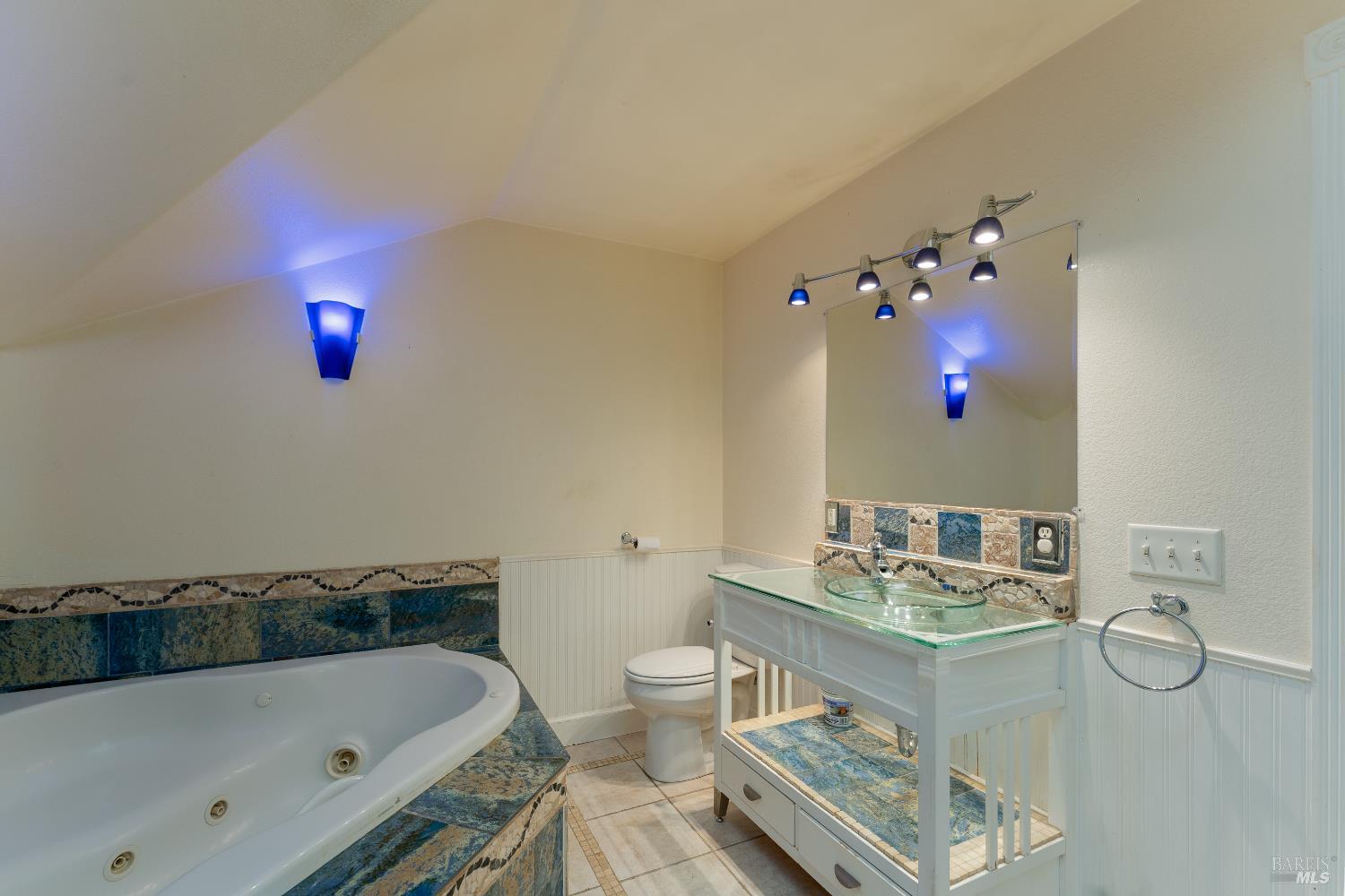 Detail Gallery Image 27 of 41 For 372 Coast St, Willits,  CA 95490 - 4 Beds | 2 Baths