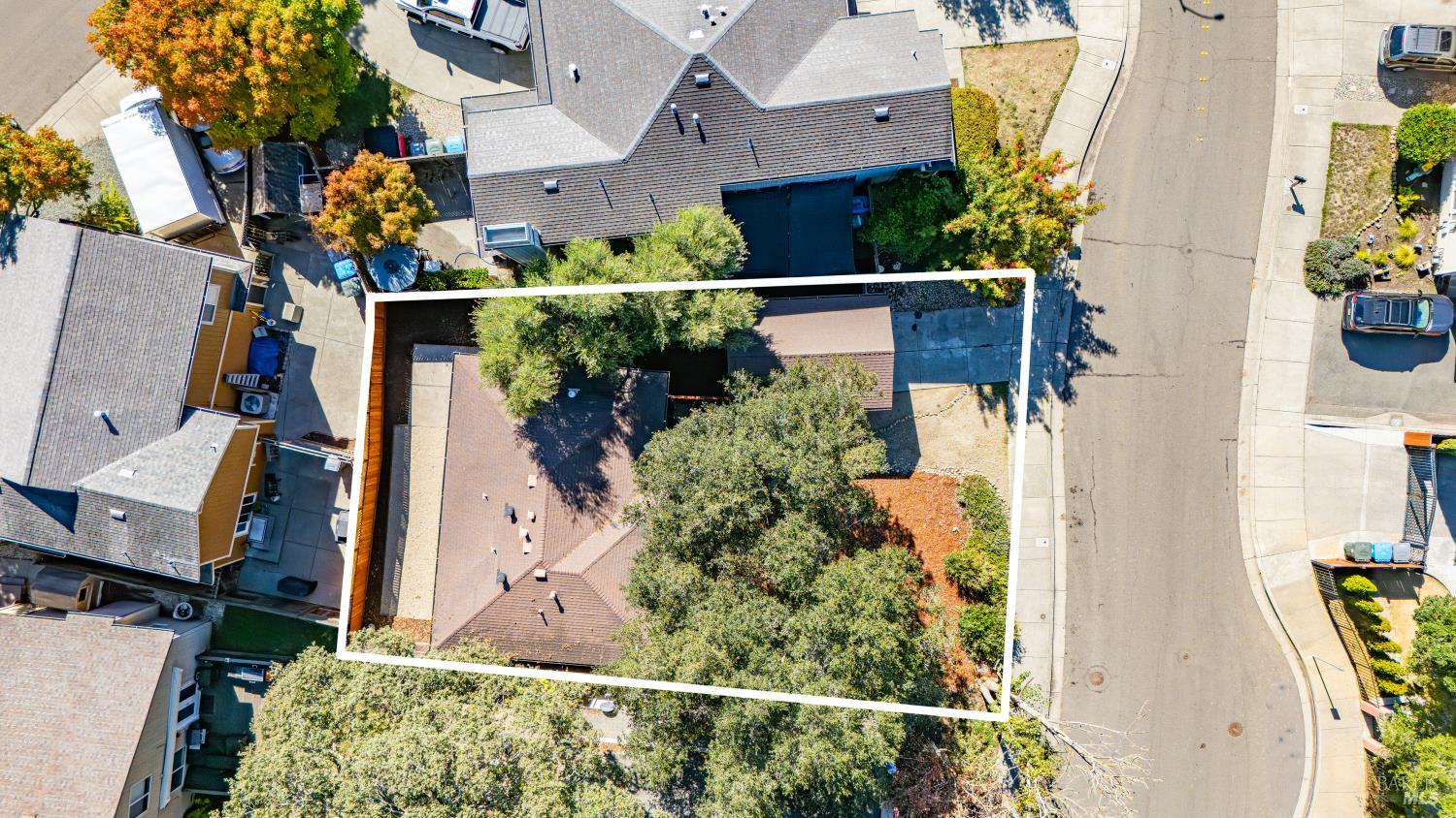 Detail Gallery Image 2 of 40 For 1380 Velma Ave, Santa Rosa,  CA 95403 - 2 Beds | 1 Baths