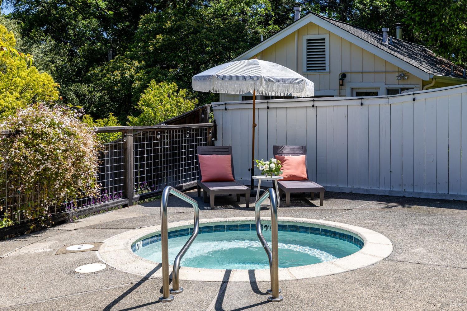 Detail Gallery Image 8 of 43 For 1805 Foothill Blvd, Calistoga,  CA 94515 - – Beds | – Baths