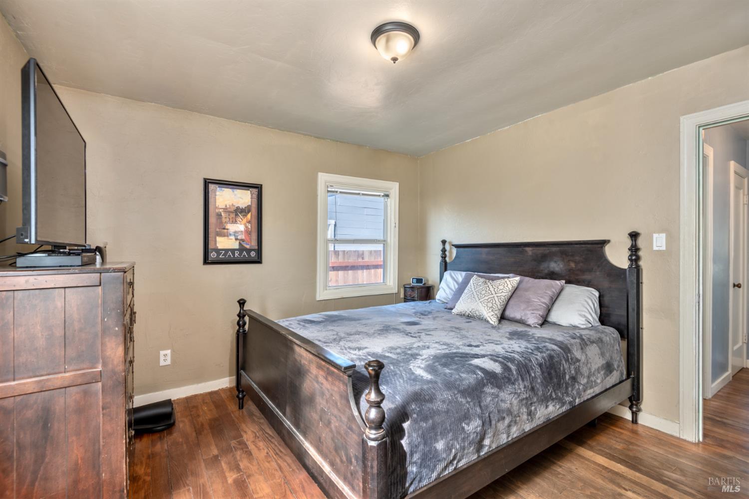 Detail Gallery Image 17 of 31 For 151 Earle St, Santa Rosa,  CA 95407 - 2 Beds | 1 Baths