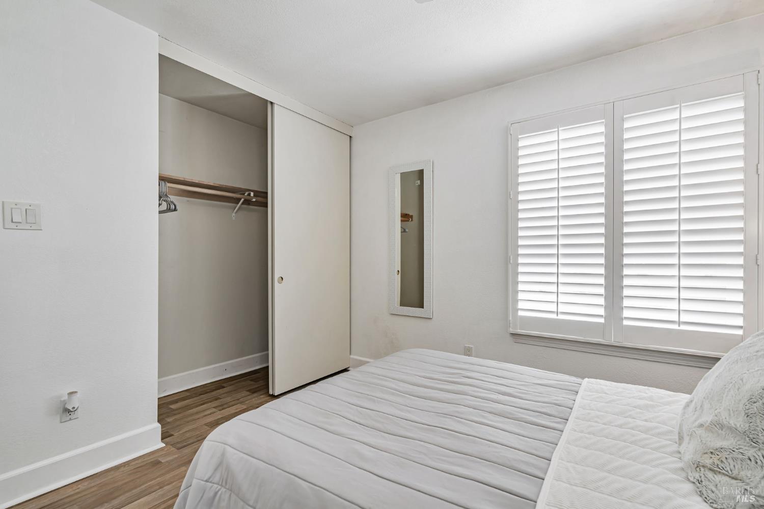 Detail Gallery Image 23 of 40 For 1019 Westview Dr, Napa,  CA 94558 - 4 Beds | 2/1 Baths