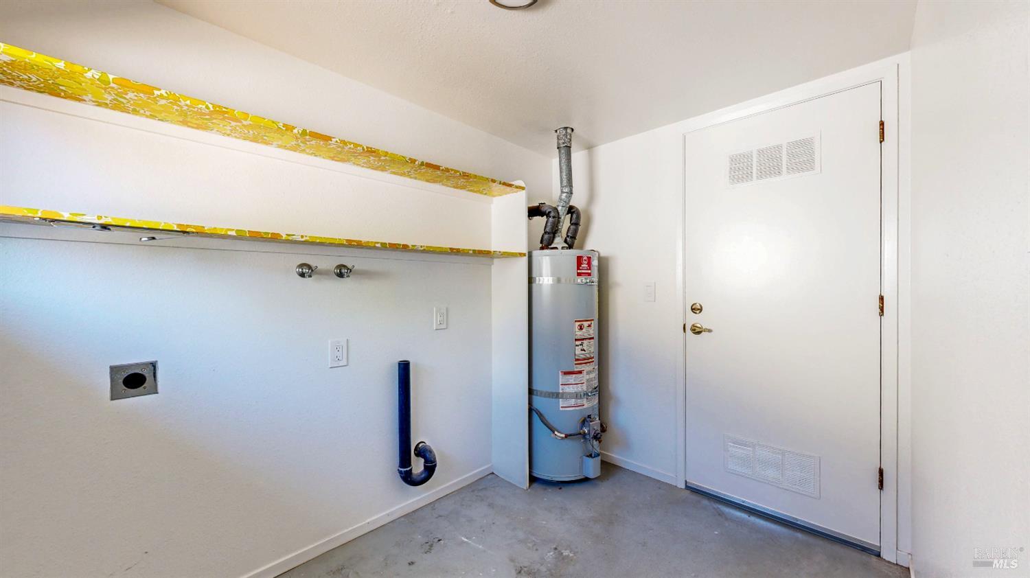 Detail Gallery Image 43 of 65 For 339 Valley Oaks Dr, Santa Rosa,  CA 95409 - 2 Beds | 2 Baths