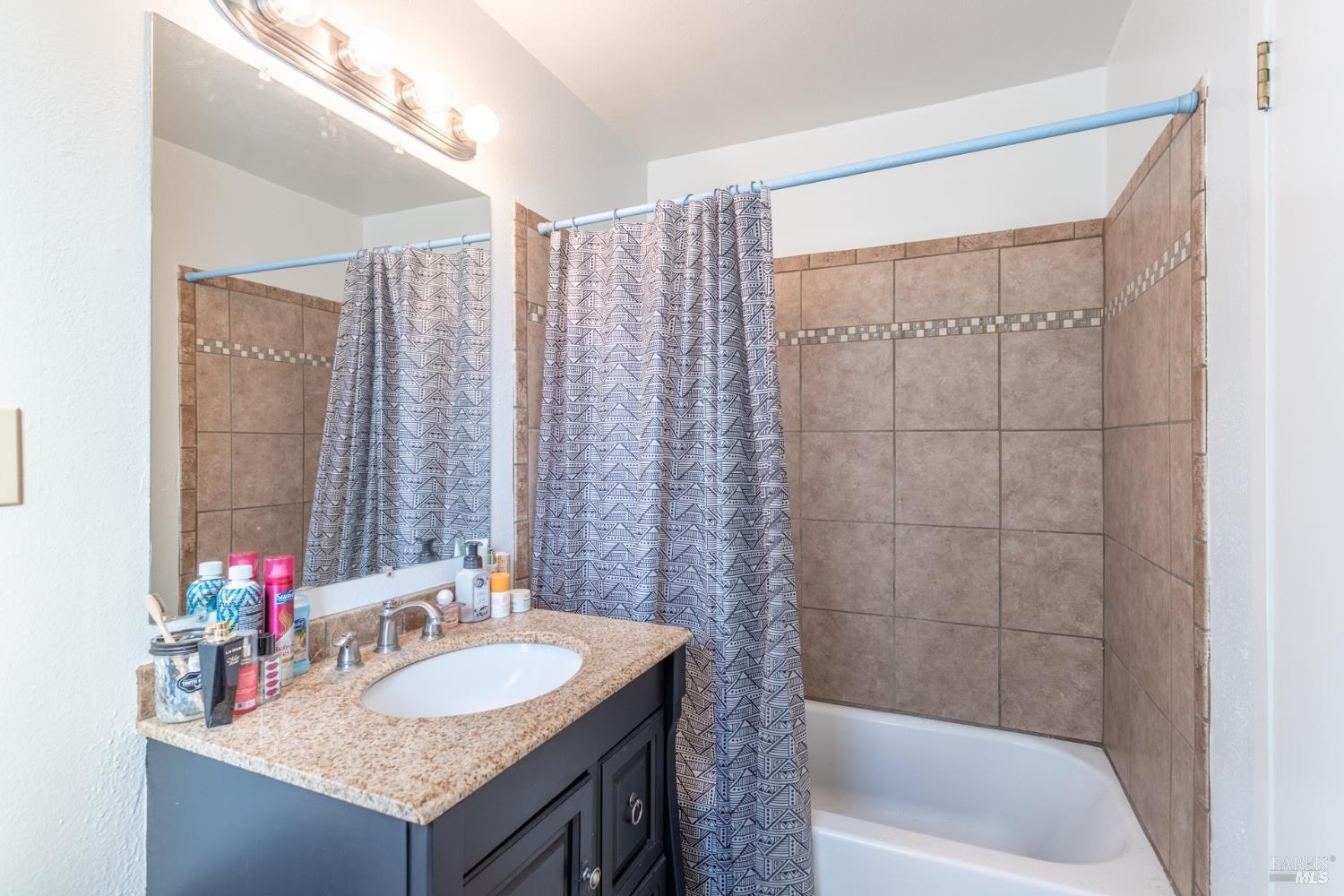 Detail Gallery Image 13 of 30 For 21919 Hayfork Pl, Cottonwood,  CA 96022 - 2 Beds | 2 Baths