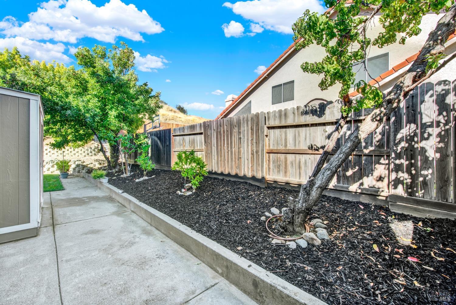 Detail Gallery Image 82 of 99 For 719 Rambleton Dr, Vacaville,  CA 95688 - 5 Beds | 3 Baths