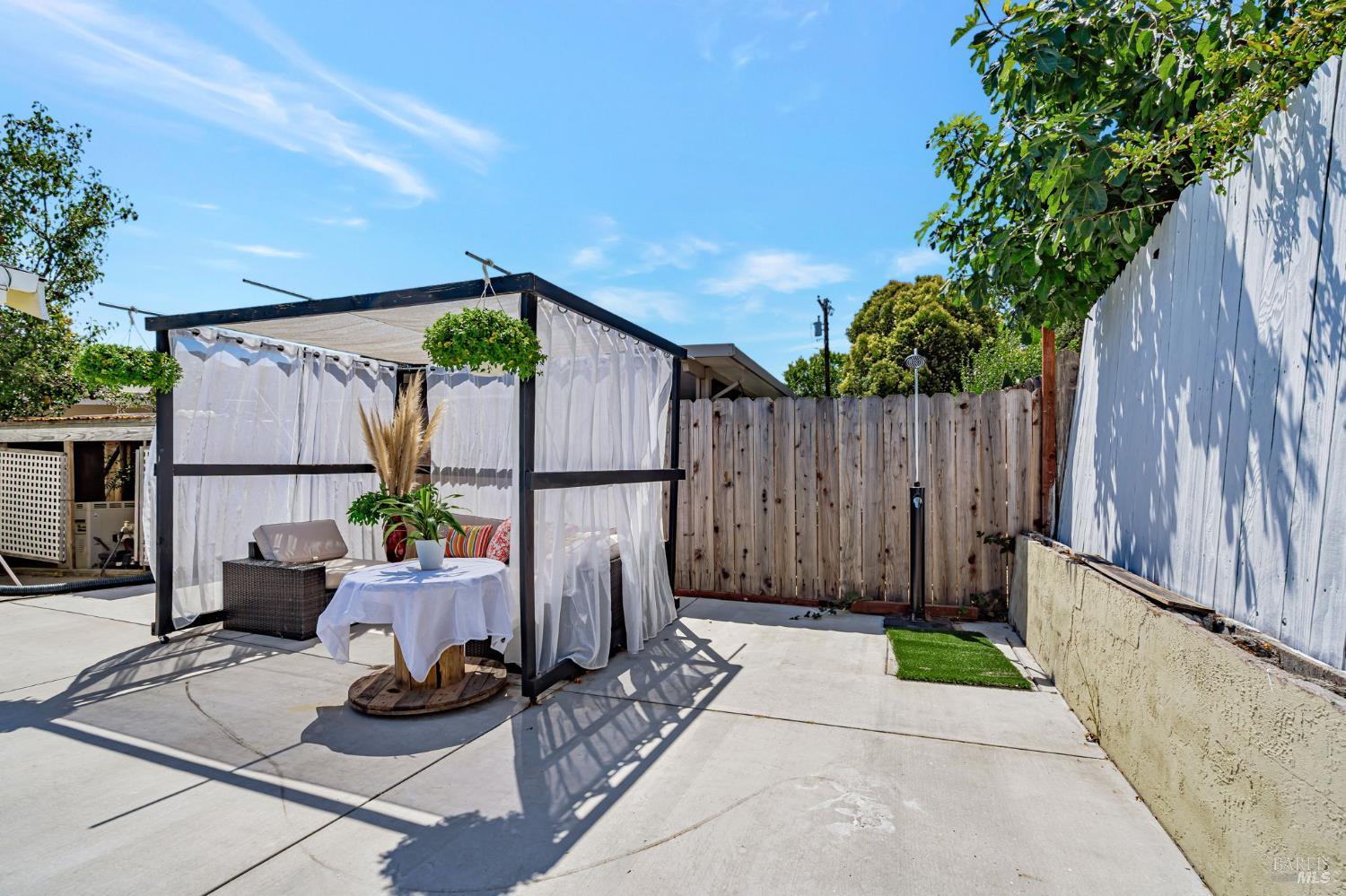 Detail Gallery Image 39 of 40 For 1019 Westview Dr, Napa,  CA 94558 - 4 Beds | 2/1 Baths