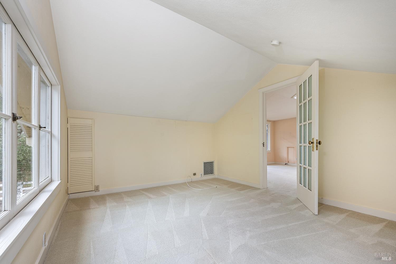 Detail Gallery Image 32 of 63 For 2550 Warm Springs Rd, Glen Ellen,  CA 95442 - 3 Beds | 3 Baths