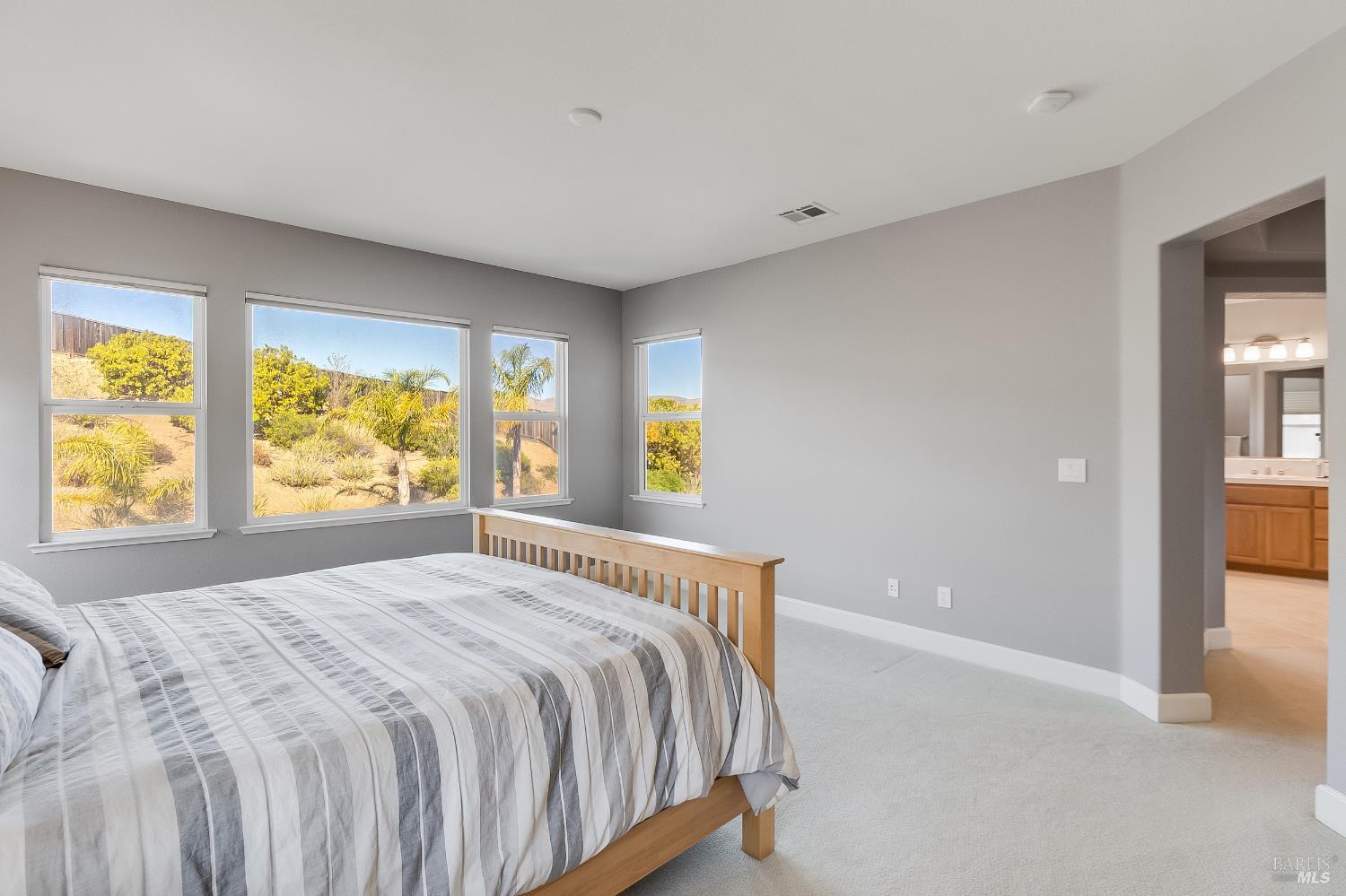 Detail Gallery Image 52 of 88 For 672 Mcallister Dr, Benicia,  CA 94510 - 5 Beds | 4 Baths