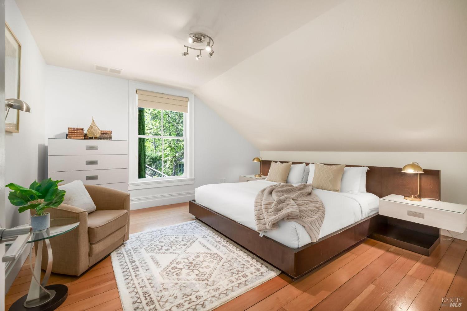 Detail Gallery Image 18 of 43 For 1805 Foothill Blvd, Calistoga,  CA 94515 - – Beds | – Baths