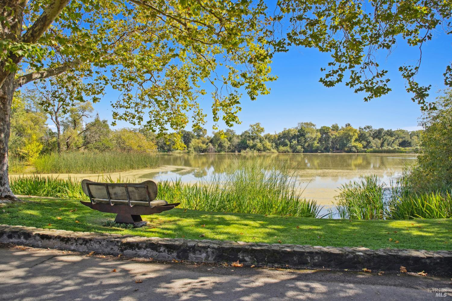 Detail Gallery Image 65 of 70 For 2399 Sobre Vista Rd, Sonoma,  CA 95476 - 4 Beds | 3/1 Baths
