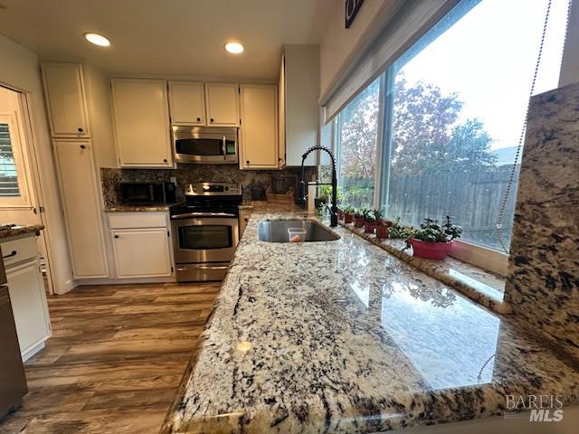 Detail Gallery Image 15 of 30 For 1203 Heron Dr, Suisun City,  CA 94585 - 4 Beds | 2 Baths