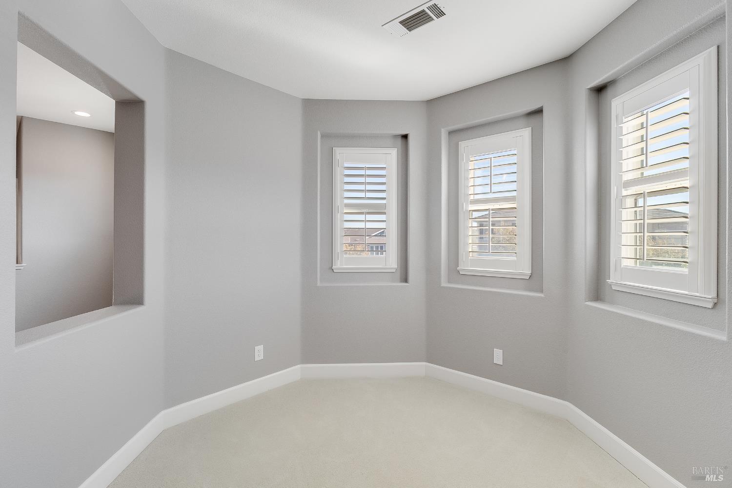 Detail Gallery Image 42 of 88 For 672 Mcallister Dr, Benicia,  CA 94510 - 5 Beds | 4 Baths