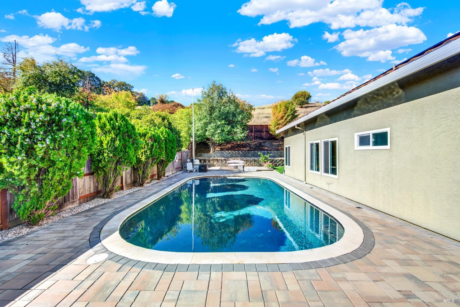 Detail Gallery Image 65 of 99 For 719 Rambleton Dr, Vacaville,  CA 95688 - 5 Beds | 3 Baths