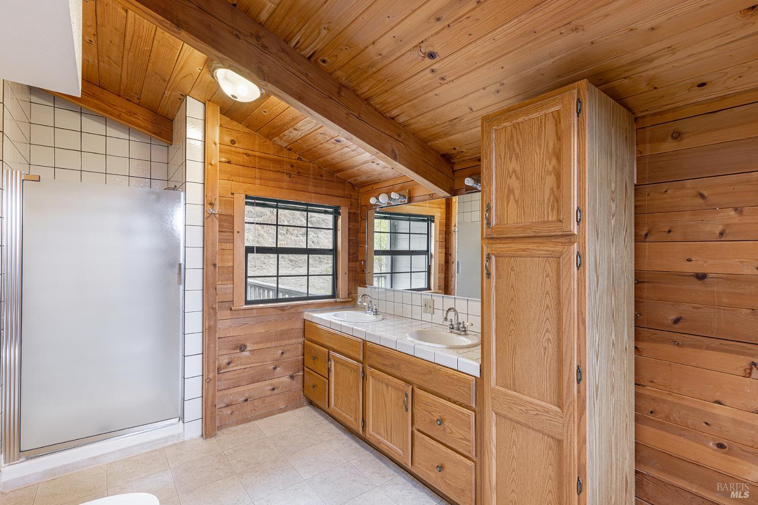 Detail Gallery Image 15 of 43 For 1450 Sproul Ave, Napa,  CA 94559 - 3 Beds | 2 Baths