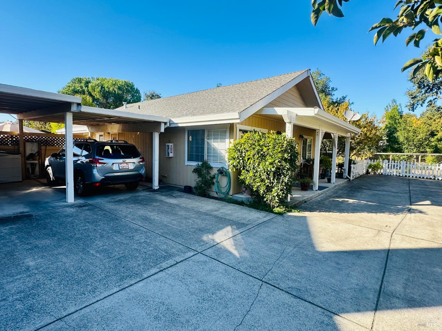 Detail Gallery Image 2 of 9 For 262 W Macarthur St, Sonoma,  CA 95476 - – Beds | – Baths