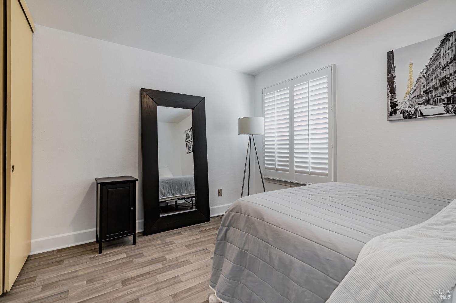 Detail Gallery Image 25 of 40 For 1019 Westview Dr, Napa,  CA 94558 - 4 Beds | 2/1 Baths