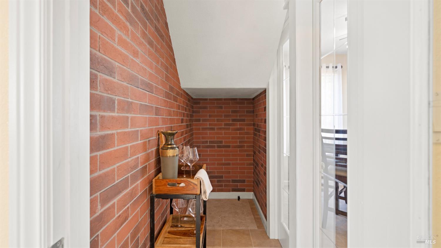 Detail Gallery Image 12 of 30 For 116 Birchwood Ct, Suisun City,  CA 94585 - 3 Beds | 2 Baths