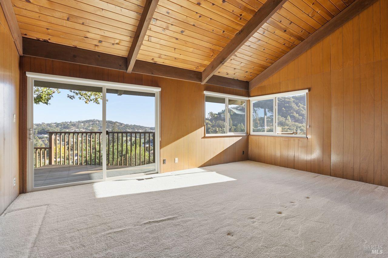 Detail Gallery Image 23 of 57 For 16 Burning Tree Dr, Novato,  CA 94949 - 3 Beds | 2/1 Baths