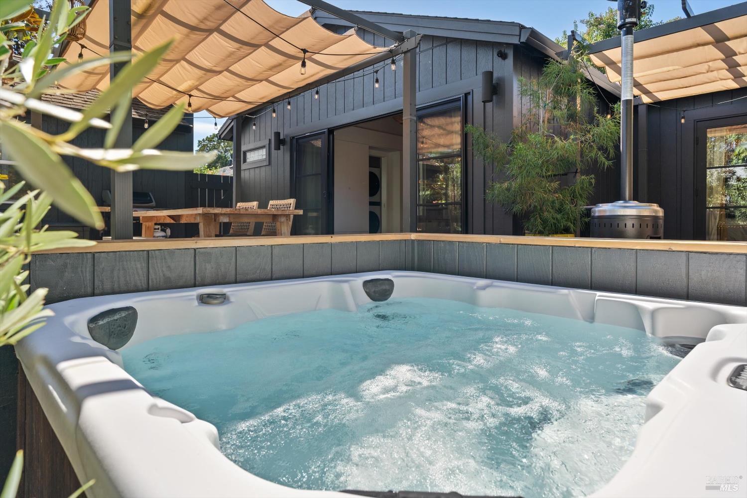 Detail Gallery Image 44 of 59 For 18445 1st Ave, Sonoma,  CA 95476 - 2 Beds | 2 Baths