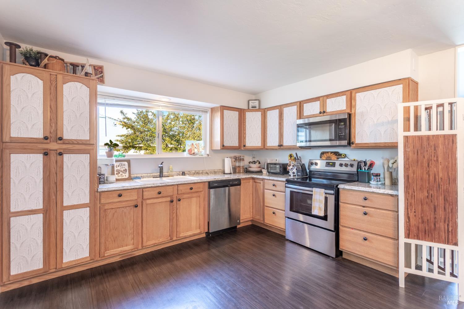 Detail Gallery Image 8 of 30 For 21919 Hayfork Pl, Cottonwood,  CA 96022 - 2 Beds | 2 Baths