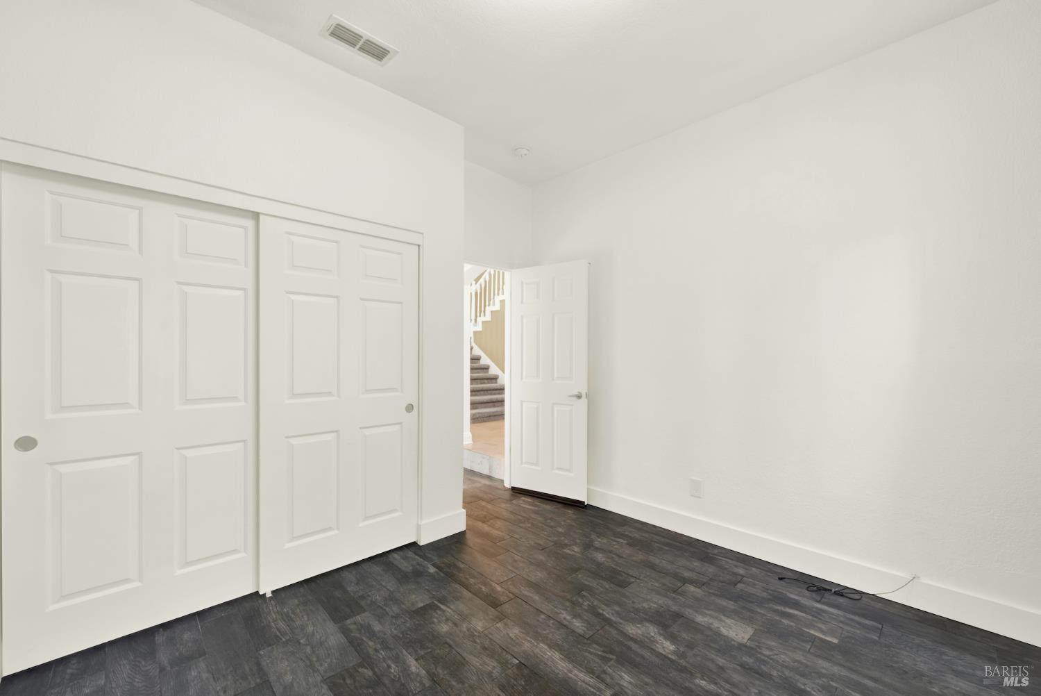 Detail Gallery Image 39 of 99 For 719 Rambleton Dr, Vacaville,  CA 95688 - 5 Beds | 3 Baths