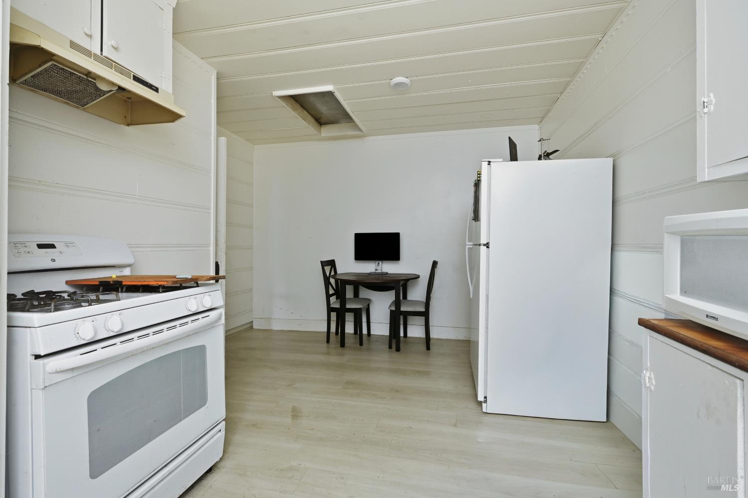 Detail Gallery Image 30 of 31 For 721 Grove St, Sonoma,  CA 95476 - – Beds | – Baths