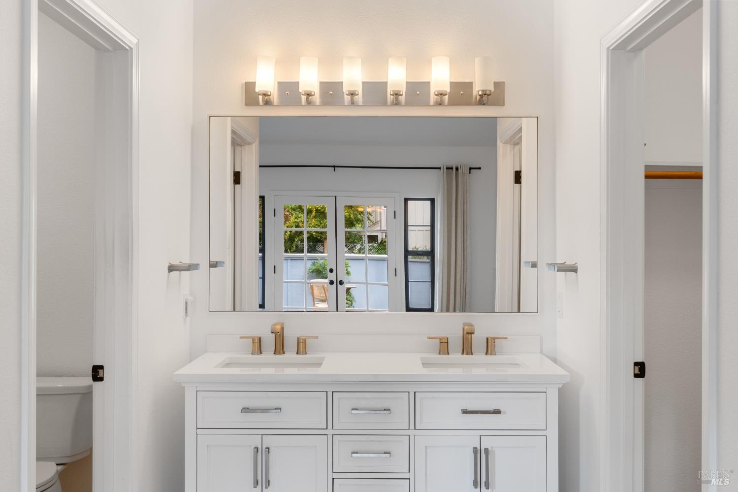 Detail Gallery Image 16 of 22 For 889 Princeton Dr, Sonoma,  CA 95476 - 2 Beds | 2 Baths