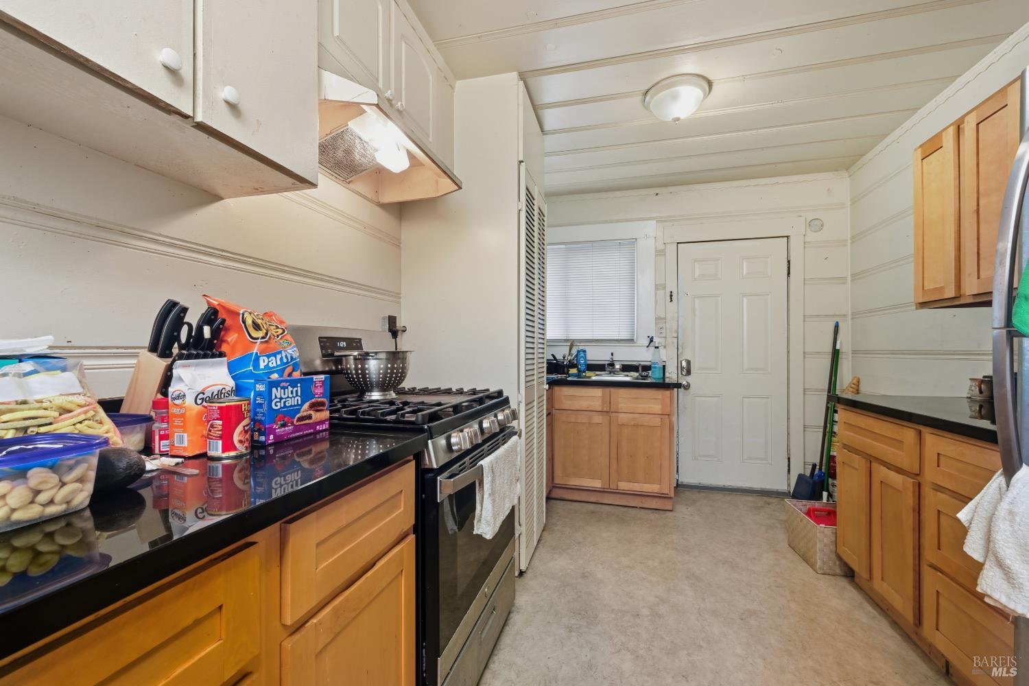 Detail Gallery Image 17 of 31 For 721 Grove St, Sonoma,  CA 95476 - – Beds | – Baths