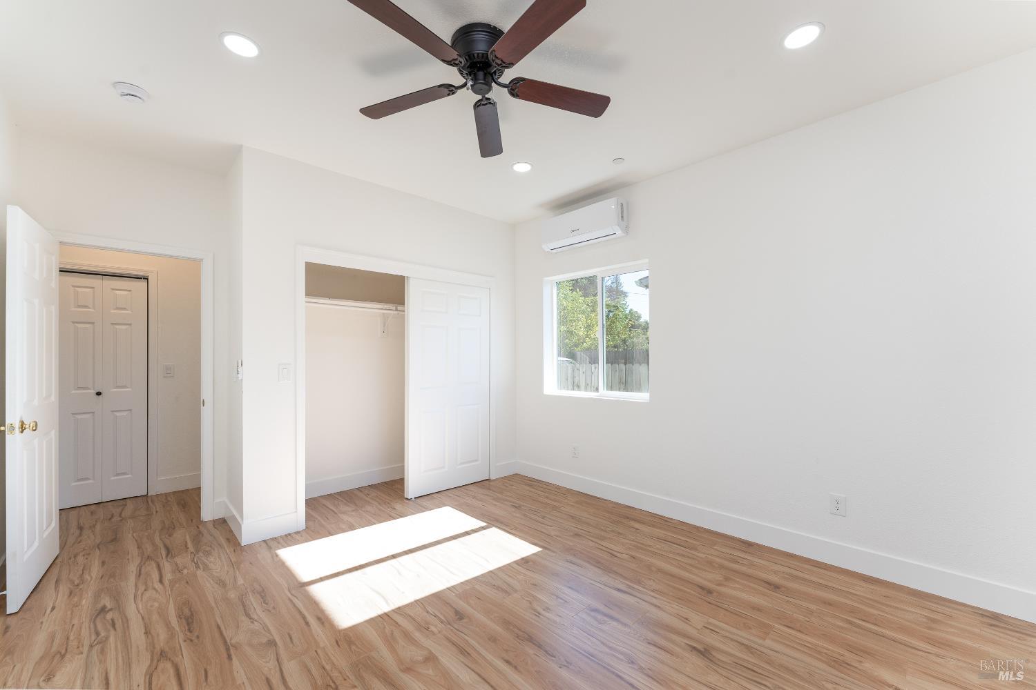 Detail Gallery Image 5 of 16 For 6100 Eastside Calpella Rd, Ukiah,  CA 95482 - 3 Beds | 2 Baths