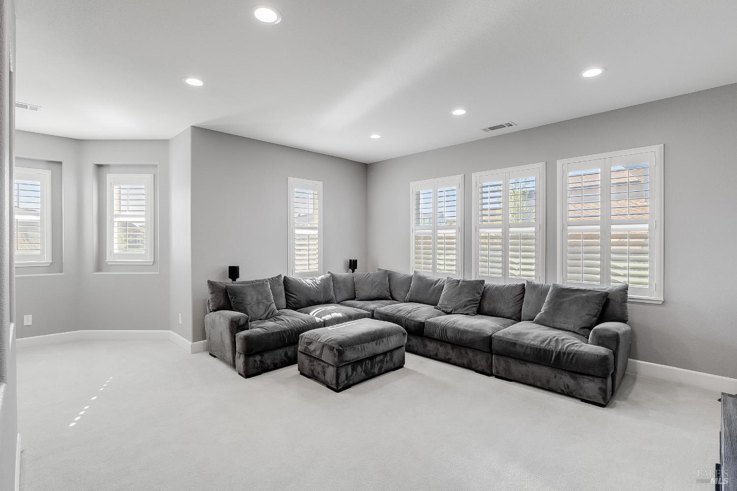 Detail Gallery Image 40 of 88 For 672 Mcallister Dr, Benicia,  CA 94510 - 5 Beds | 4 Baths