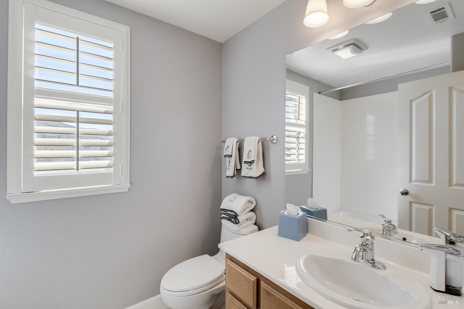 Detail Gallery Image 61 of 88 For 672 Mcallister Dr, Benicia,  CA 94510 - 5 Beds | 4 Baths