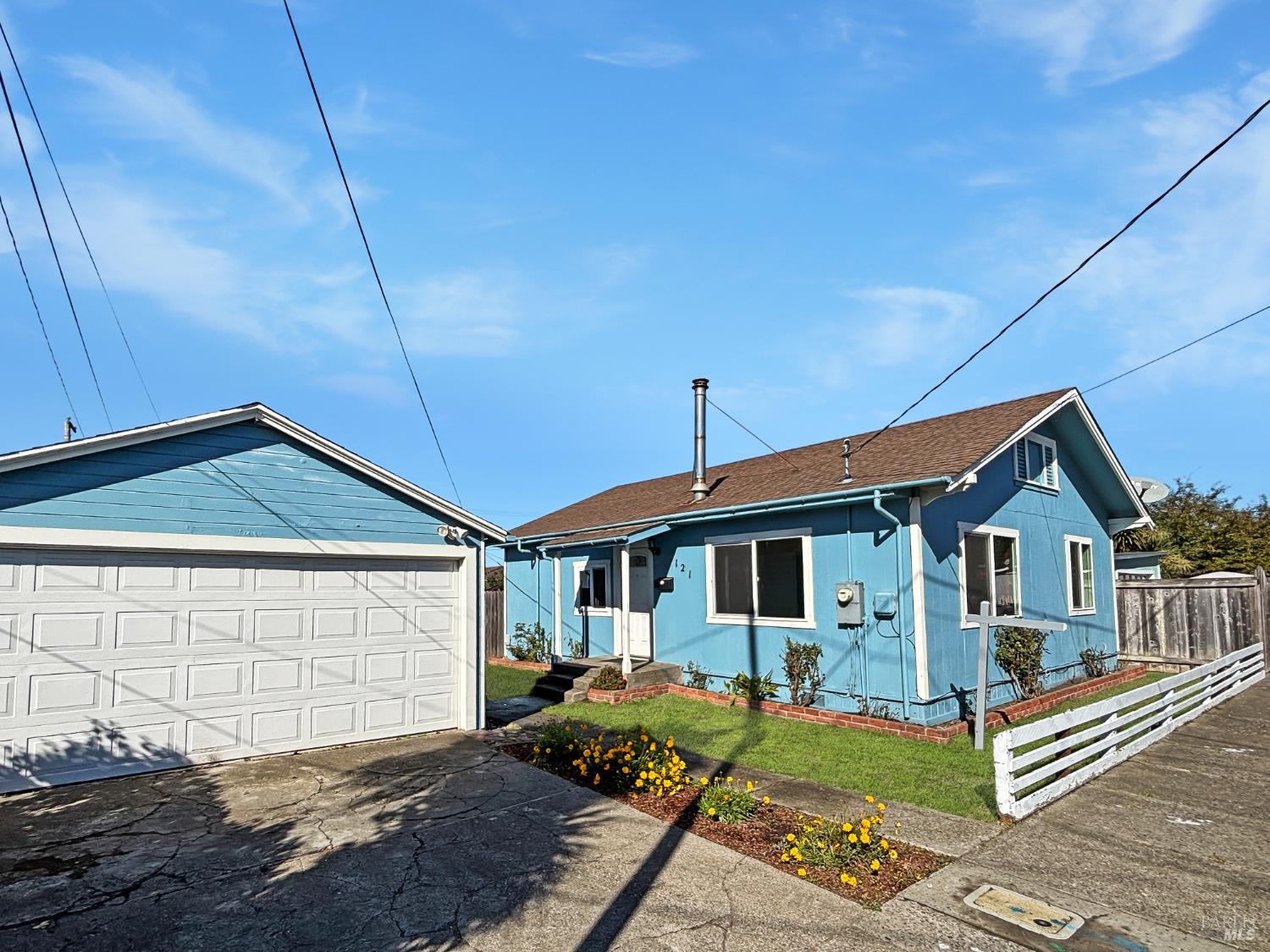 Detail Gallery Image 25 of 27 For 121 Florence St, Fort Bragg,  CA 95437 - 2 Beds | 1 Baths