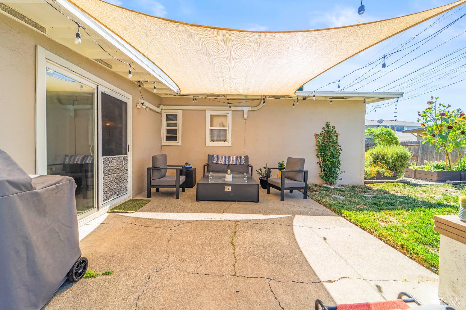 Detail Gallery Image 29 of 39 For 191 Ironwood St, Vacaville,  CA 95688 - 3 Beds | 2 Baths