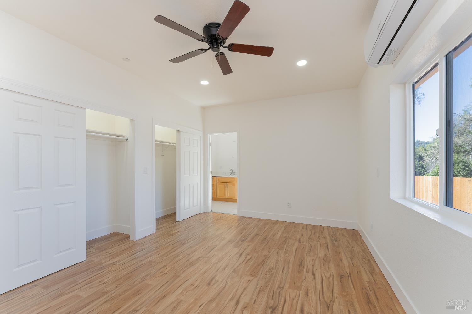 Detail Gallery Image 7 of 16 For 6100 Eastside Calpella Rd, Ukiah,  CA 95482 - 3 Beds | 2 Baths