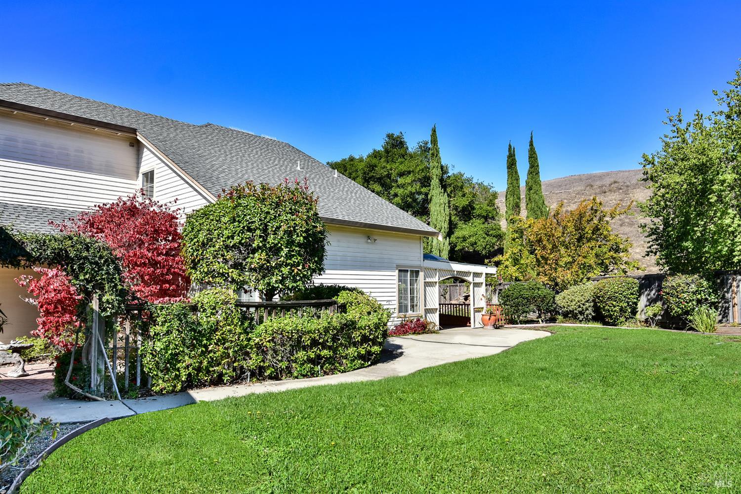 Front Image Thumbnail for BA325092921