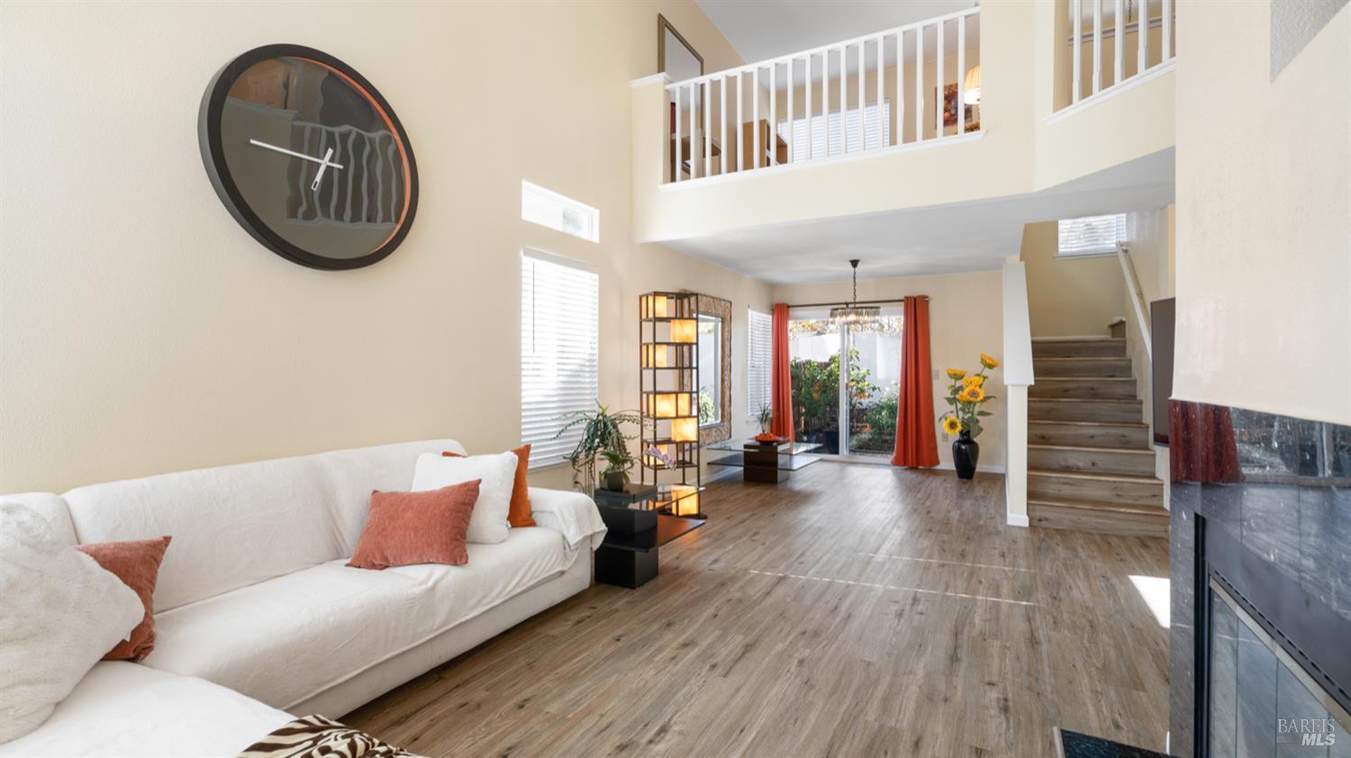 Detail Gallery Image 3 of 30 For 116 Birchwood Ct, Suisun City,  CA 94585 - 3 Beds | 2 Baths