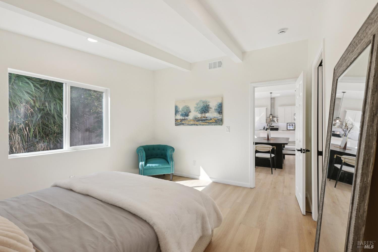 Detail Gallery Image 17 of 44 For 368 Bonnie Ct, Rohnert Park,  CA 94928 - 4 Beds | 2 Baths